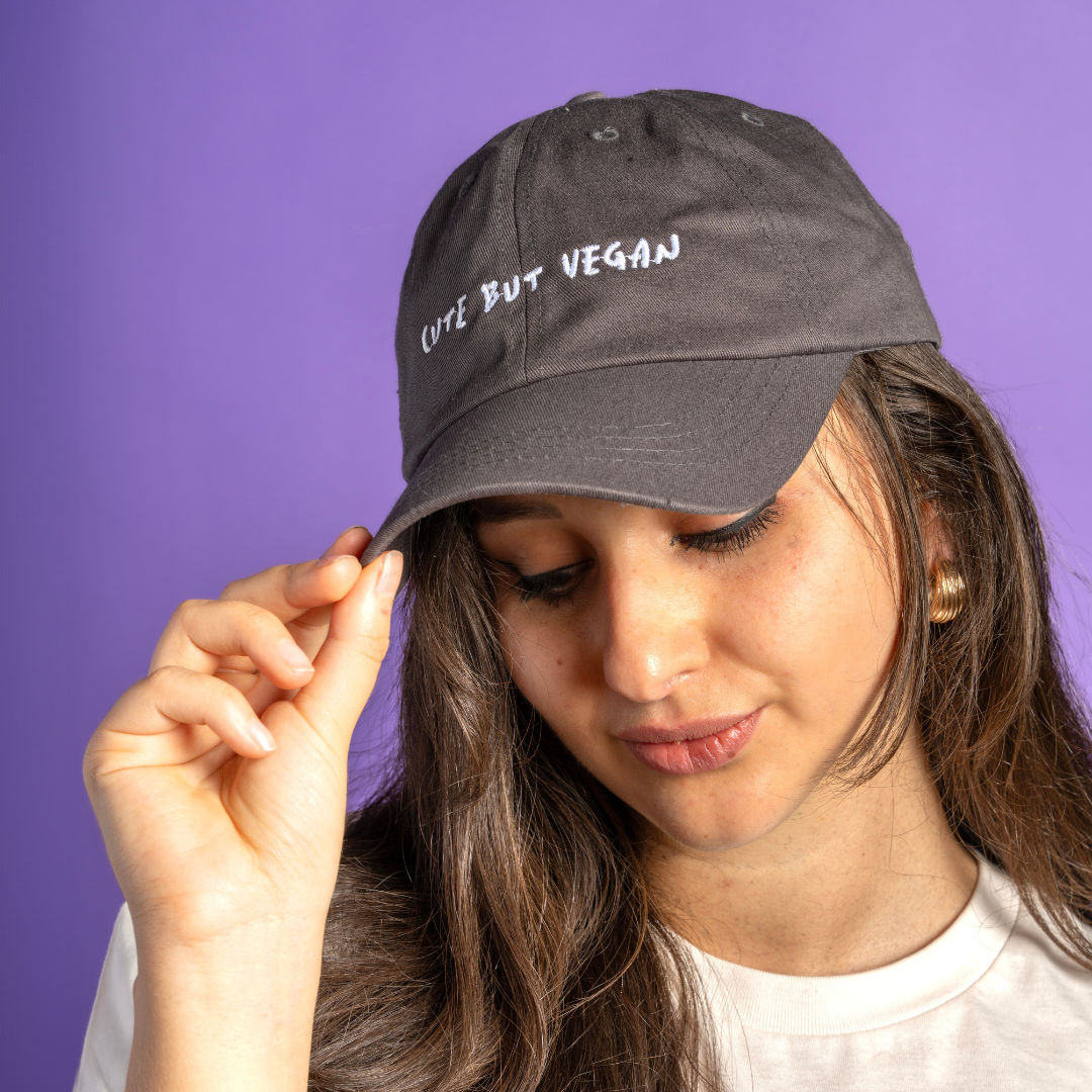 Cappellino "Cute but Vegan"