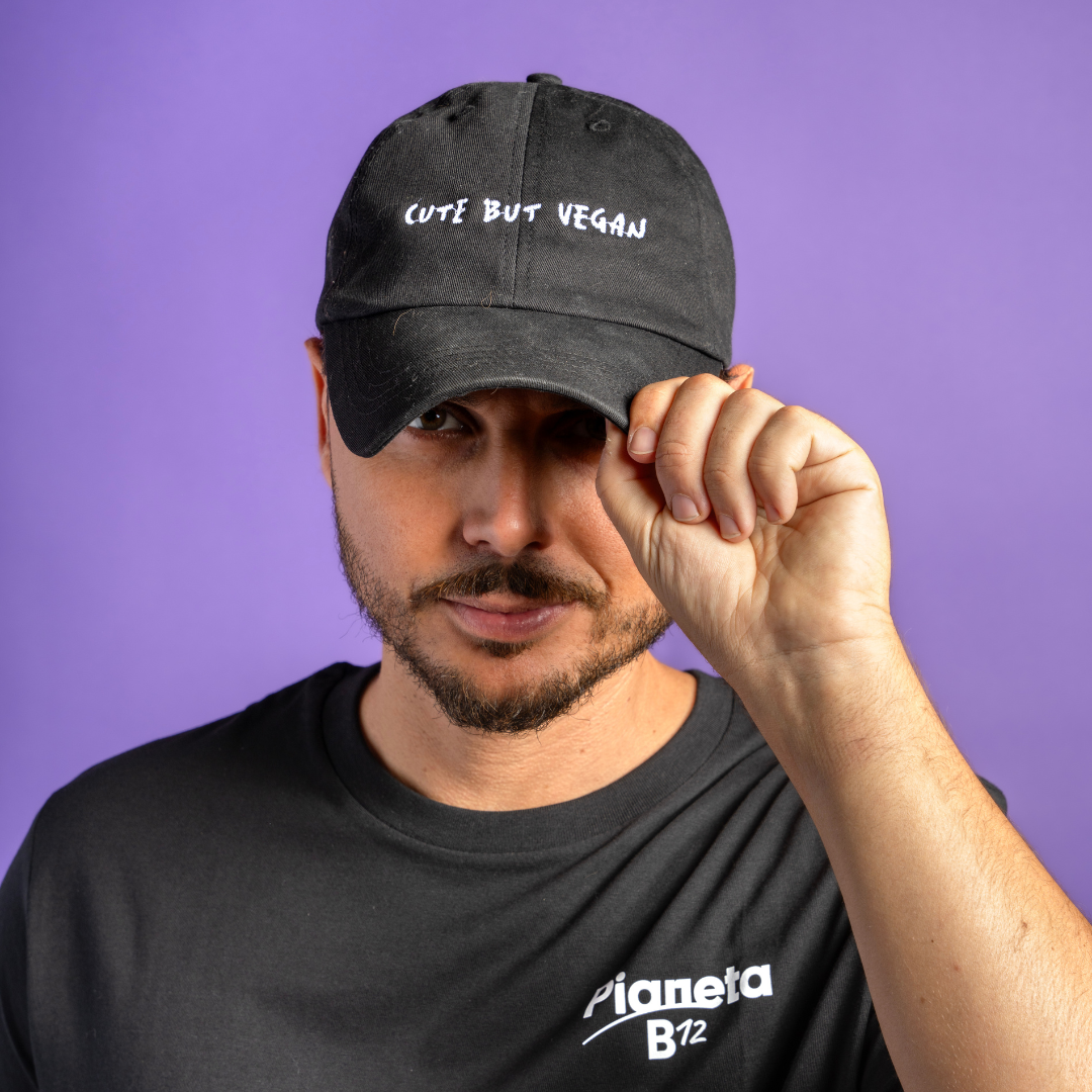 Cappellino "Cute but Vegan"