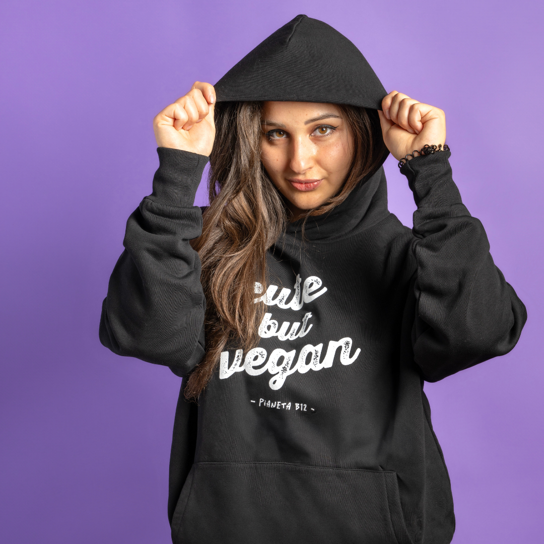 Felpa Comfort "Cute but Vegan"