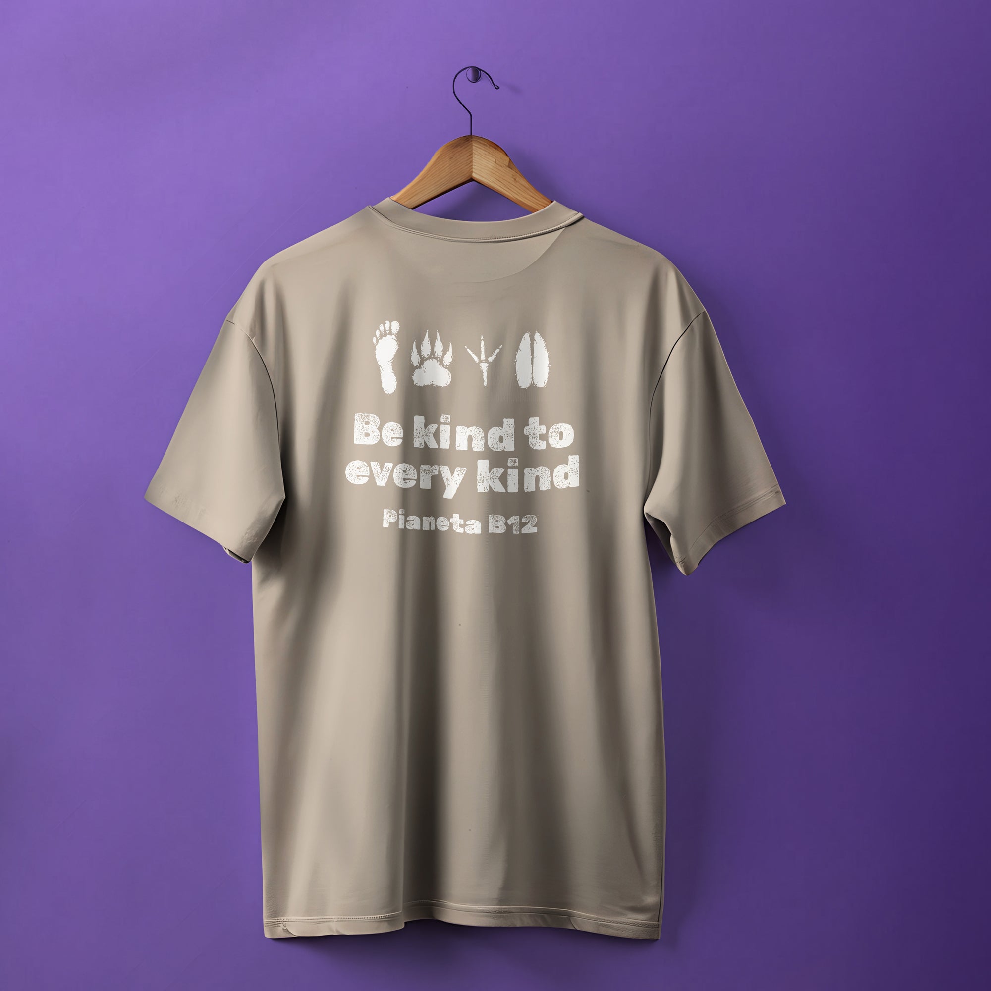 T-shirt Oversize "Be Kind to Every Kind"